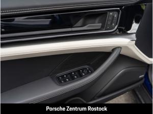 Porsche Panamera 4