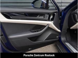 Porsche Panamera 4