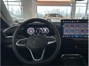 Volkswagen T-Roc 1.5 eTSI DSG Life Navi GJR Winterpaket
