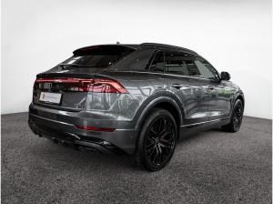 Audi Q8 S line business TFSI e 290kW Matrix Pano AHK B&O 0,5%