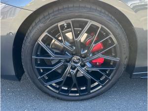 Audi A6 Avant TDI quattro S tronic