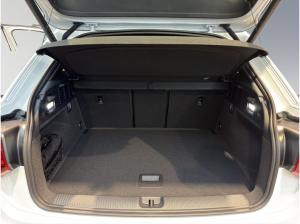Audi Q2 S line 35 TFSI S tronic AHK