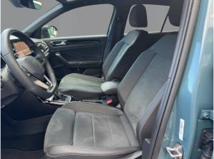 Volkswagen T-Roc 1.5 TSI R-Line DSG AHK Kamera Klima