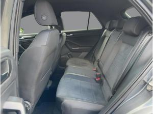 Volkswagen T-Roc 1.5 TSI DSG R-Line AHK Navi Ganzjahresreifen