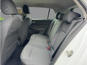 Volkswagen Golf VIII 1.5 TSI Life Kamera LED Sitzhzg