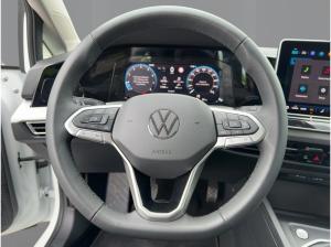 Volkswagen Golf VIII 1.5 TSI Life Kamera LED Sitzhzg