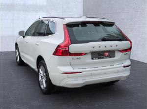 Volvo XC60 B4 (Diesel) Momentum Pro AWD Automatik Navi