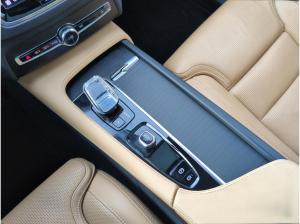Volvo XC90 B5 (Diesel) Ultimate Dark AWD 7-Sitze Automat