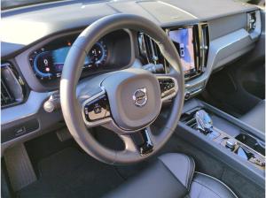 Volvo XC60 B4 (Benzin) Plus Dark 2WD Automatik Bluetooth