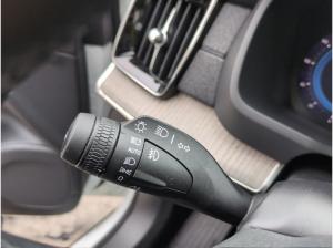 Volvo XC90 T8 Recharge Ultra Bright Plug-In Hybrid AWD A