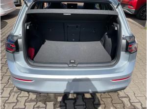 Volkswagen Golf VIII GTE eHybrid 18Zoll BlackStyle R-Kamera SideAssit LED-Matrix Navi