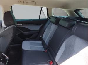 Skoda Octavia OCTAVIA C. 1.5 TSI BALANCE *pACC*AHK*LED*NAVI*