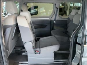 Volkswagen Multivan Life langer Überhang
