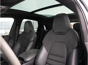 Porsche Cayenne GTS