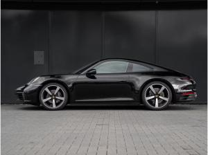 Porsche 911 Carrera