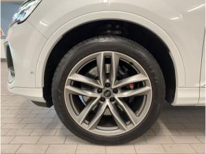 Audi SQ7 TFSI tiptr. AHK STDHZG 7.SITZER HUD PANO RFK