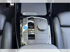 BMW iX3 Impressive HUD*LASER*H&K*AHK*