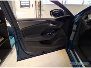 Audi A6 e-tron quattro S line AHK LUFT PANO 360° MAT