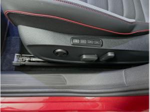 Volkswagen Golf 2,0 l TSI GTI SOFORT VERFÜGBAR! CarPlay Pano Black Matrix ACC AHK LED