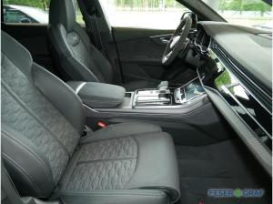 Audi RS Q8 SUV performance tiptronic