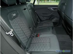 Audi RS Q8 SUV performance tiptronic