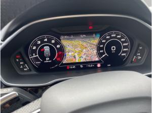 Audi RS Q3 2.5 TFSI quattro Matrix AHK Navi Kamera