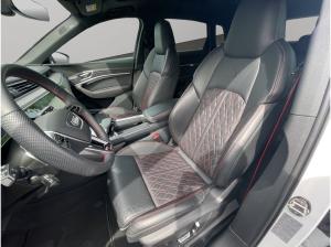 Audi SQ8 e-tron quattro Matrix B&O Pano HuD AHK 360°