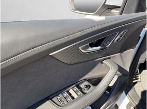Audi Q8 S line business TDI quattro 210 kW Sonderabnehmer