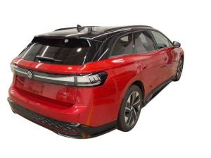 Volkswagen ID.7 Tourer GTX - Interieur und Exterieur Plus Paket + PANO / 8-fach Bereift