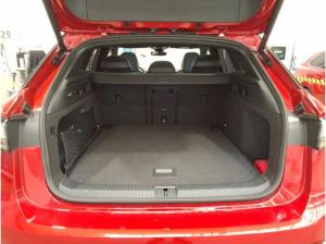 Volkswagen ID.7 Tourer GTX - Interieur und Exterieur Plus Paket + PANO / 8-fach Bereift