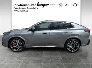 BMW X2 xDrive20d M Sportpaket Pro AHK Pano HUD Iconic Glow