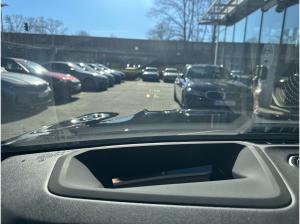 BMW 330 330e Touring M Sport //Pano AHK Stop&Go