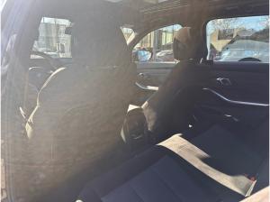 BMW 330 330e Touring M Sport //Pano AHK Stop&Go