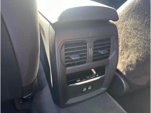 BMW 330 330e Touring M Sport //Pano AHK Stop&Go