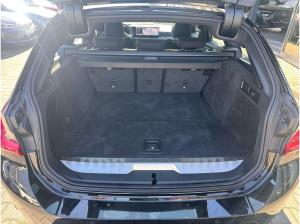 BMW 330 330e Touring M Sport //Pano AHK Stop&Go