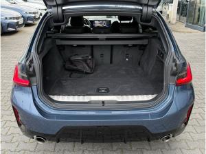 BMW 330 e xDrive Touring M Sport //Stop&Go AHK Pano