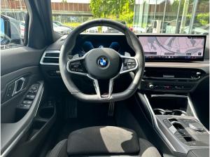 BMW 318 i Touring M Sport //DrivingAssistant AHK