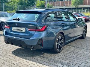 BMW 330 e xDrive Touring M Sport //DrivingAssistant HarmanKardon Pano AHK