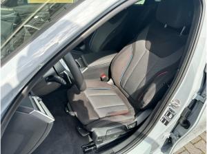BMW 318 i Touring M Sport //DrivingAssistant AHK
