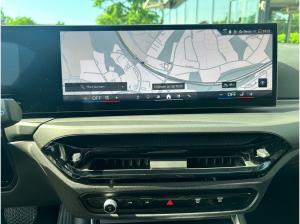 BMW 318 i Touring DrivingAssist Stop&Go HeadUp AHK