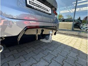 BMW 330 e xDrive Touring M Sport //Stop&Go AHK Pano