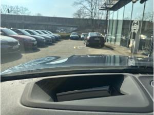 BMW 330 e xDrive Touring M Sport //DrivingAssistant HarmanKardon Pano AHK