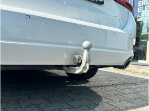 BMW 318 i Touring DrivingAssist Stop&Go HeadUp AHK