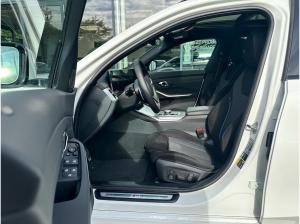 BMW 330 e Touring M Sport PRO //DrivingAssistant HarmanKardon AHK