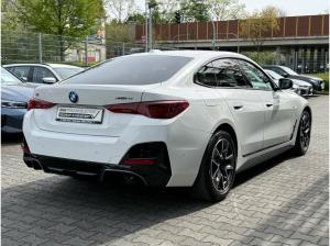 BMW i4 xDrive40 M Sportpaket //Stop&Go HiFi HUD