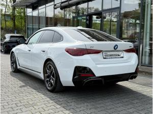 BMW i4 xDrive40 M Sportpaket //Stop&Go HiFi HUD