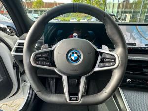 BMW 330 e Touring M Sport PRO //DrivingAssistant HarmanKardon AHK