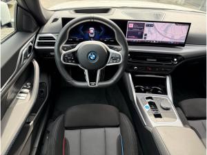 BMW i4 xDrive40 M Sportpaket //Stop&Go HiFi HUD