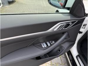 BMW i4 xDrive40 M Sportpaket //Stop&Go HiFi HUD