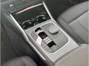 BMW 318 i Touring //LiveCockpitPlus Komfortzugang WirelessCharging